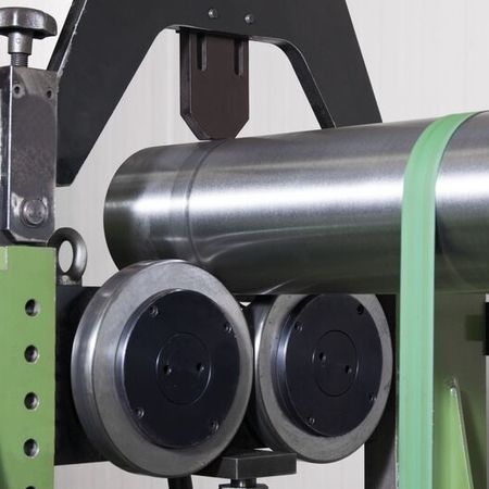 Lohnfertigung mit CNC - Feinwuchten einer Walze